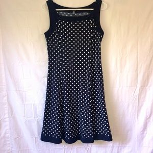 Sleeveless Fit & Flare Dress, CHAPS, size M